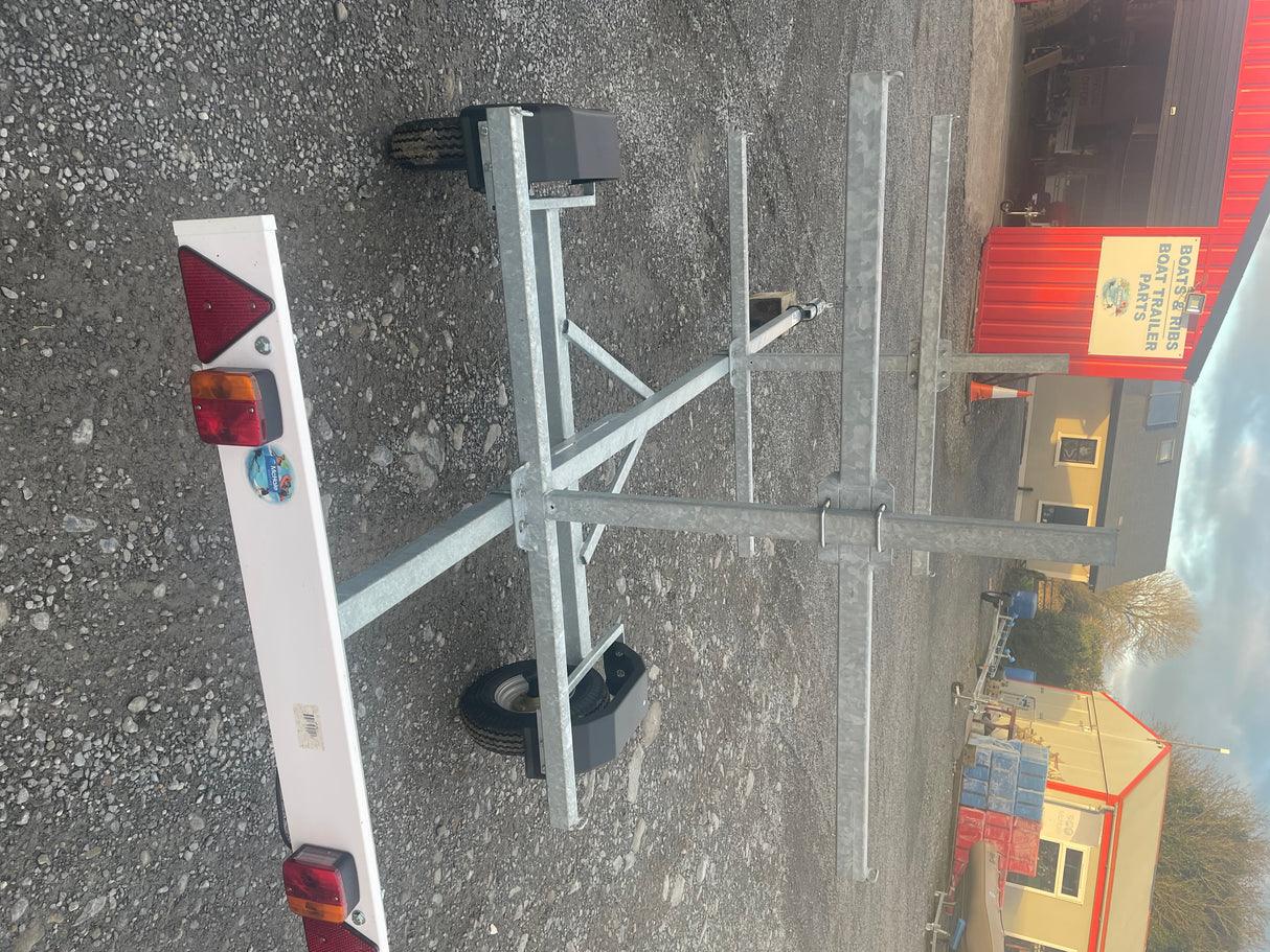 KAYAK TRAILER