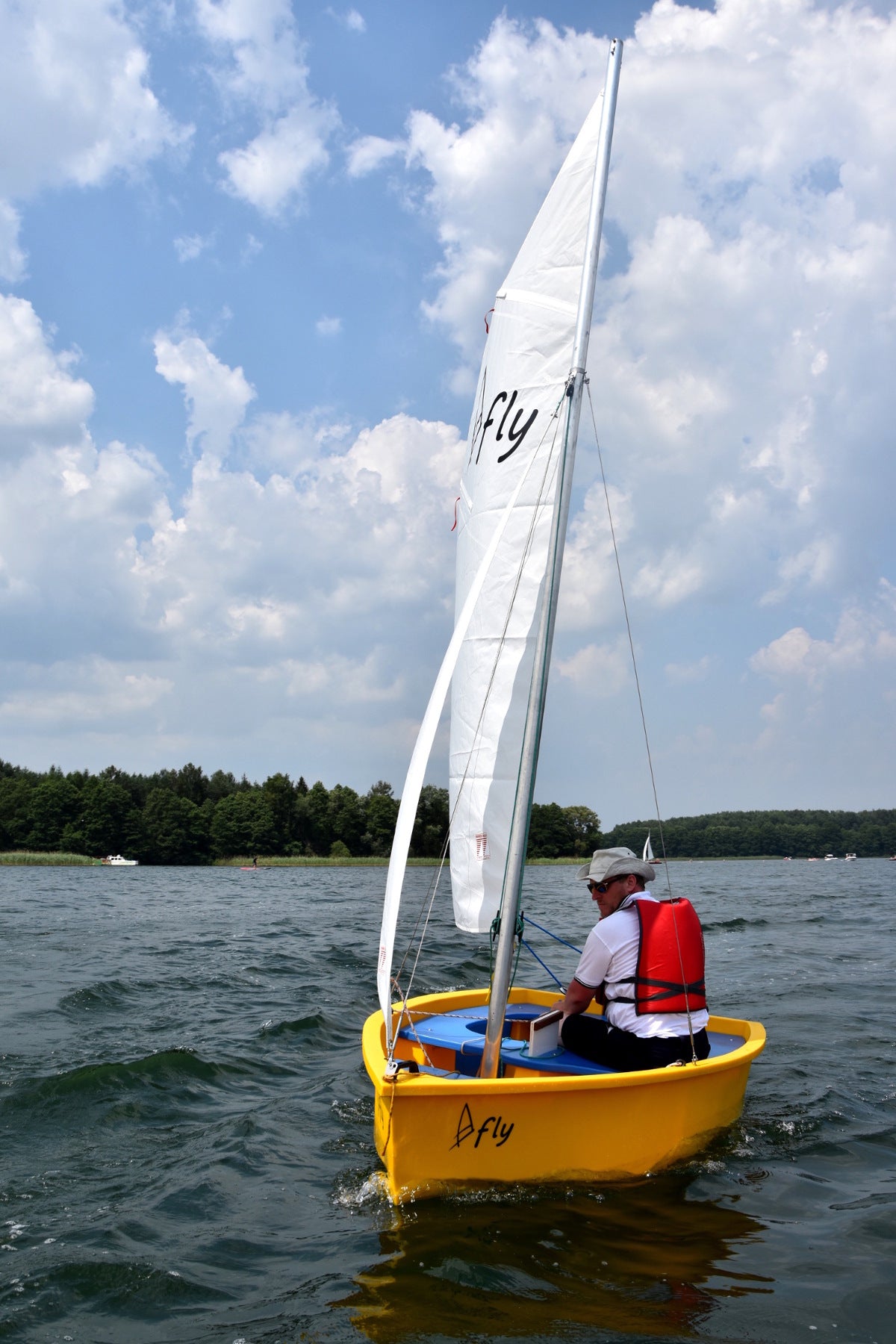 ROTO TECH FLY SAILING BOAT