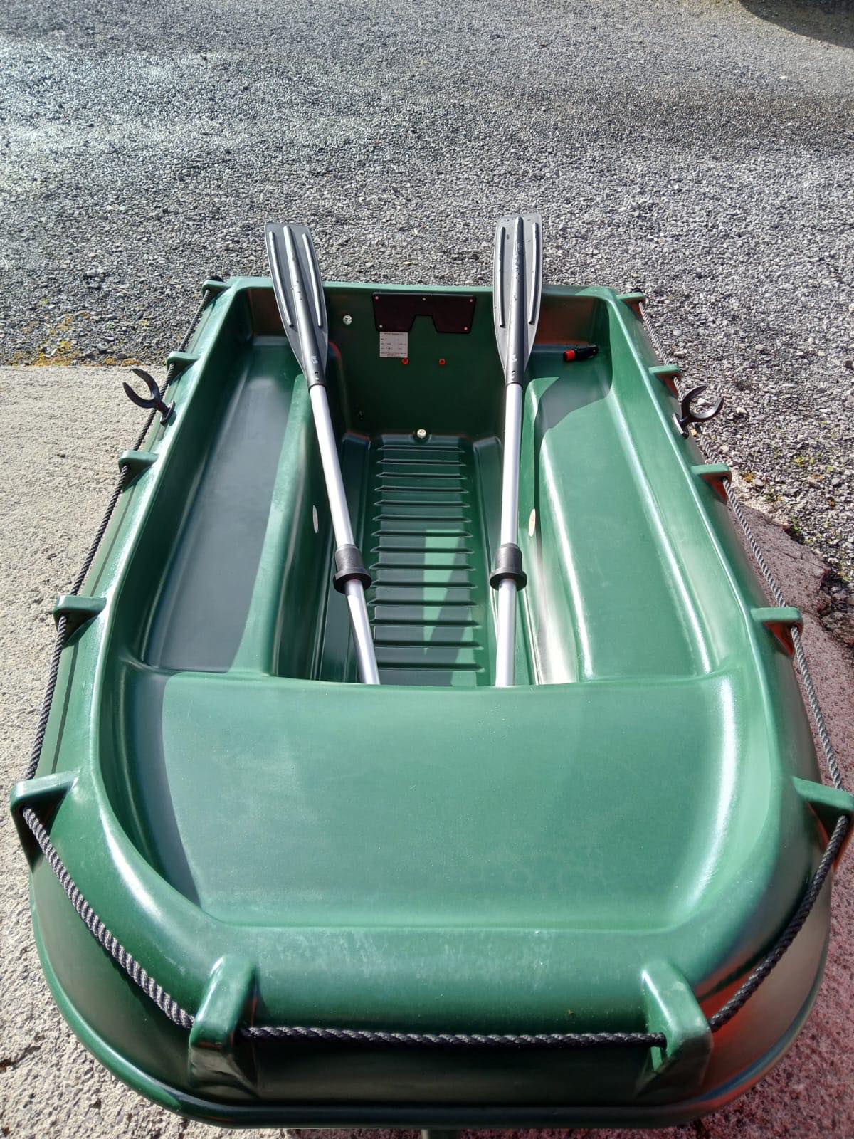 WHALY 210 BOAT