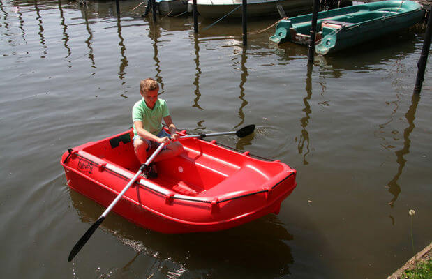 WHALY 210 BOAT