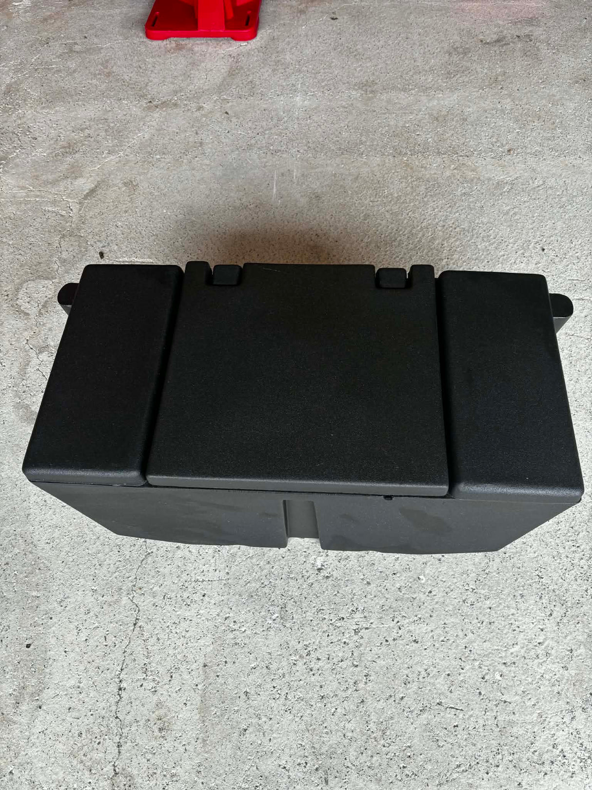 WHALY BENCH (310-370)