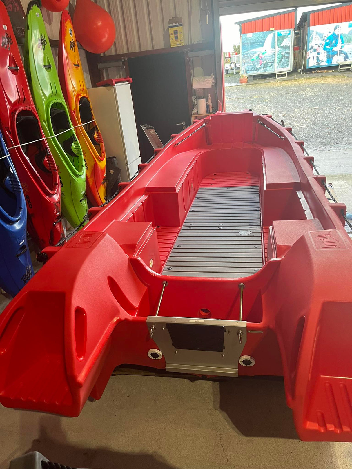 WHALY 455R BOAT