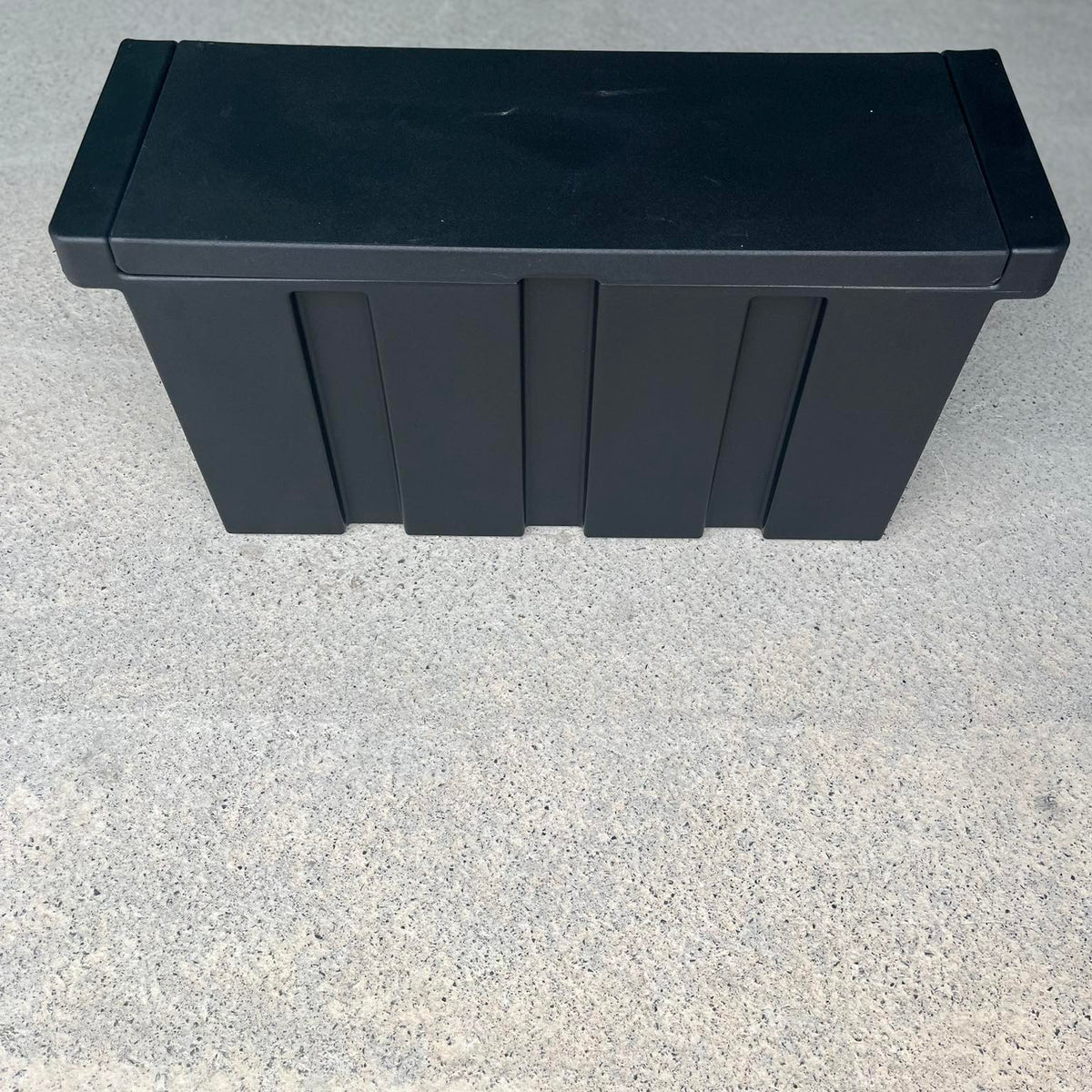WHALY BENCH (400-455)